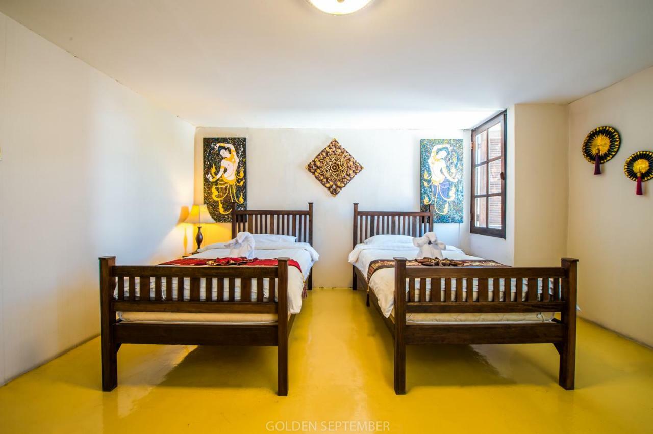 Relax@Wualai Hotell Chiang Mai Exteriör bild