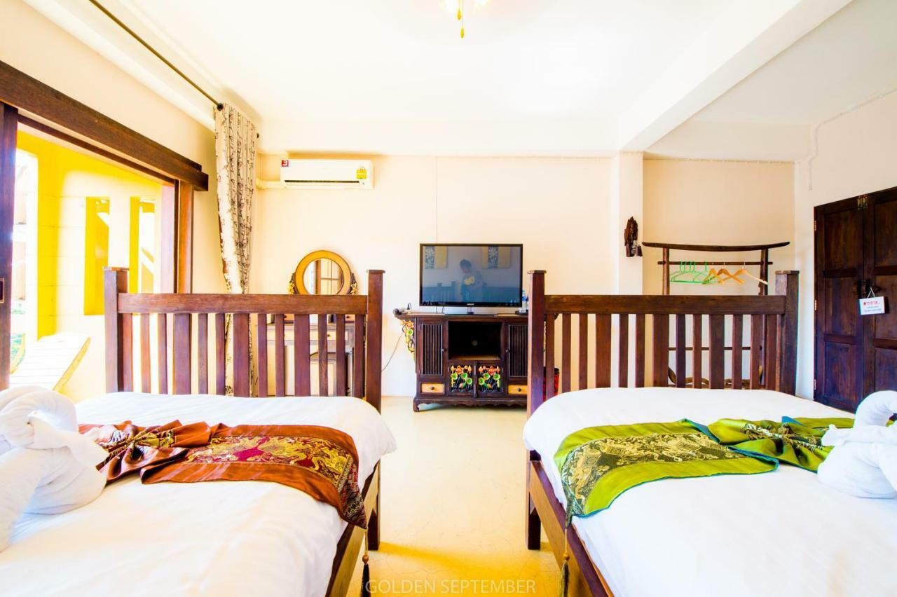 Relax@Wualai Hotell Chiang Mai Exteriör bild
